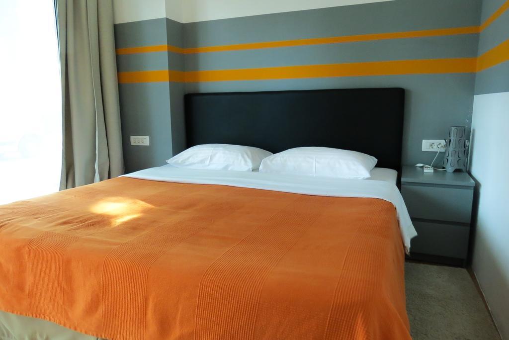 Bed And Breakfast Four Rooms Zadar Exterior photo